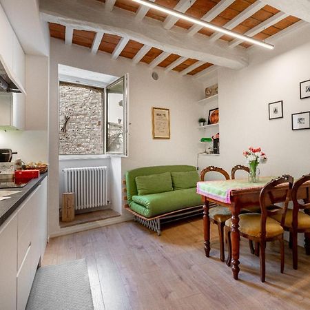 구비오 Dimora Casina Dell'Abbondanza 아파트 외부 사진