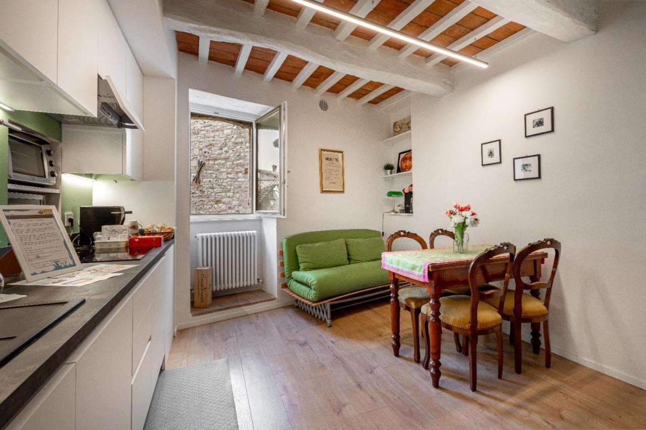 구비오 Dimora Casina Dell'Abbondanza 아파트 외부 사진